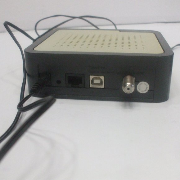 Good clean condition.  Cable modem functions.  Plug is 73 inches long (6 feet ) - Picture 4 of 4